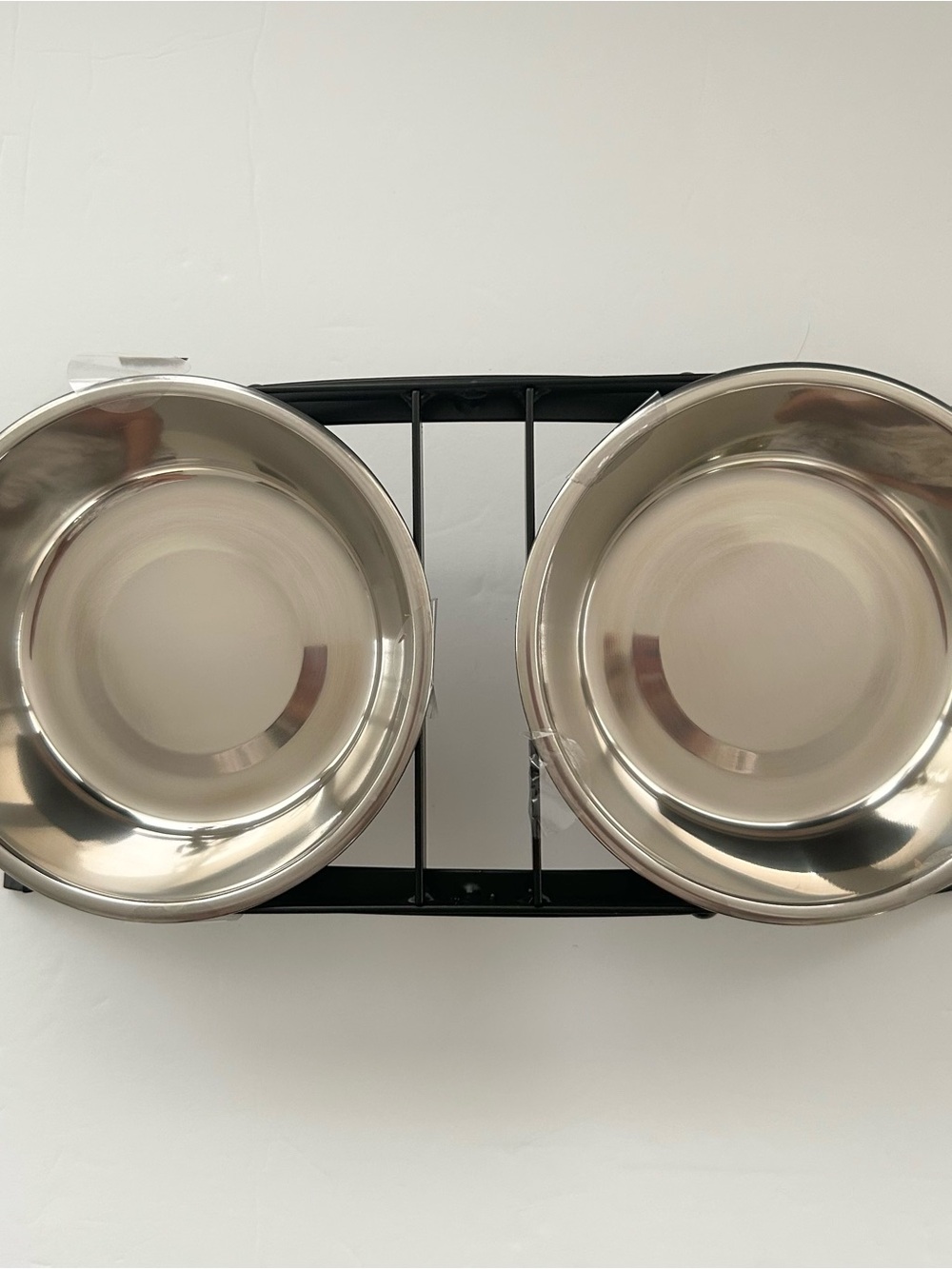New in Box Whisker City Elevated Cat Bowls Stainless Steel With Black Arch Stand